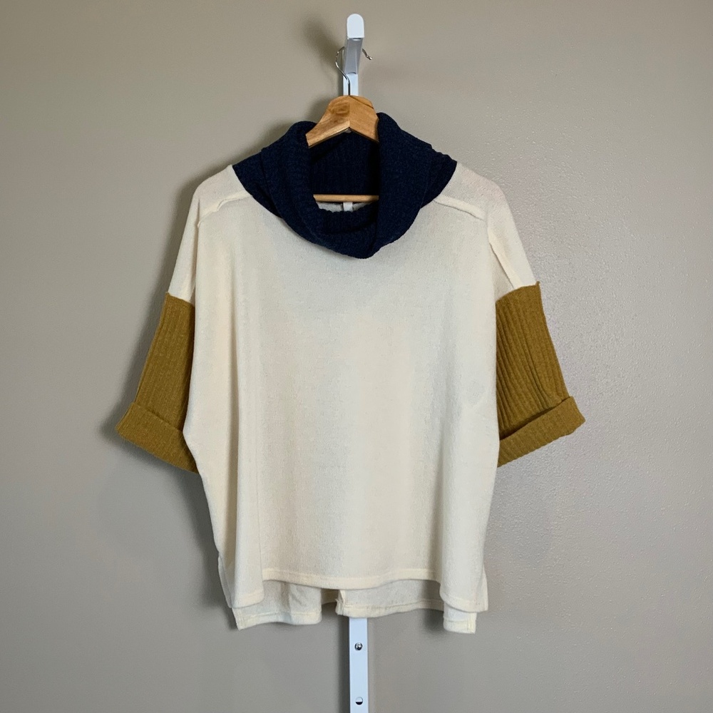 MTS Cowl Turtleneck Colorblock Sweater